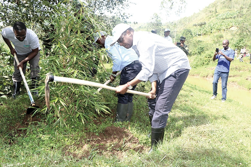 Minister Biruta during Umuganda as part of World Environment Day in Gakenke district. The minister called for concerted efforts to protect environment. J d'Amour Mbonyinshuti