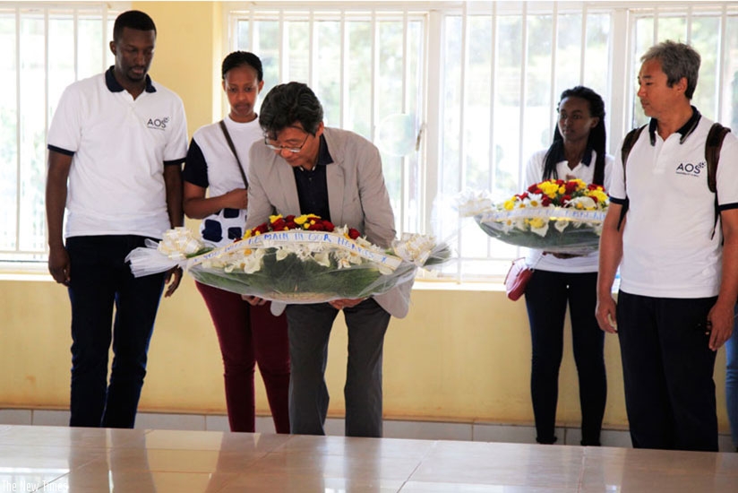 AOS Chief Executive Officer Dae Heak AN lays wreaths at Rukara Genocide memorial on Friday