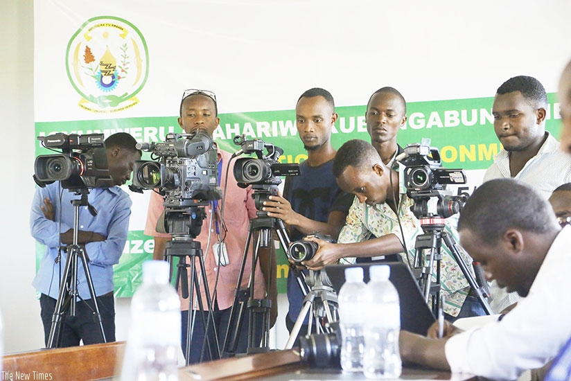 Local journalists a past event. (Sam Ngendahimana)