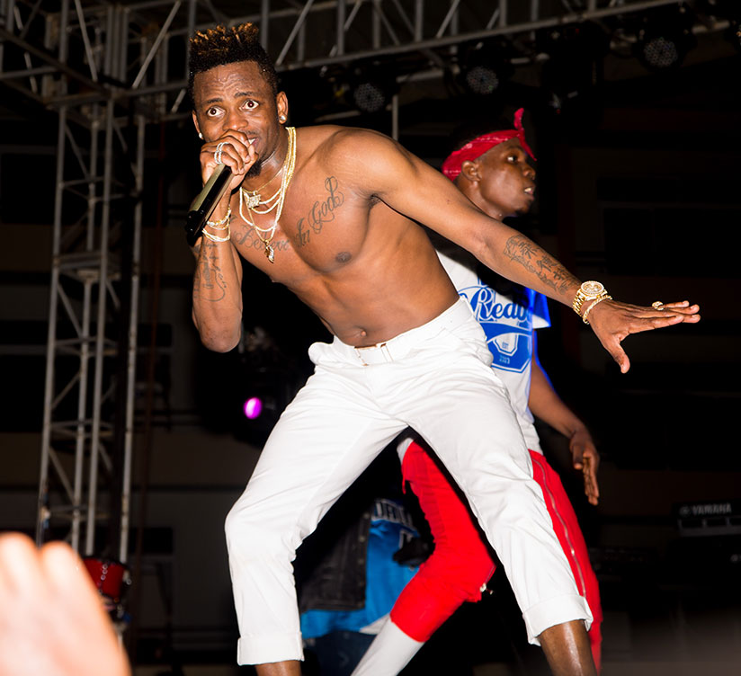Tanzanian Bongo flava star Diamond Platnumz performs at the first edition of Rwanda Fiesta music show yesterday in Nyamata at Golden Tulip Hotel. / Faustin Niyigena