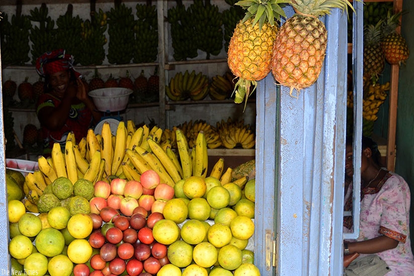 The price of oranges dropped to Rwf700 a kilo in Kimironko. / S. Ngendahimana. 