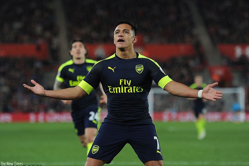 Alexis Sanchez celebrates after opening the scoring with a fine goal in the Premier League clash at St Mary's last season. (Net photo)