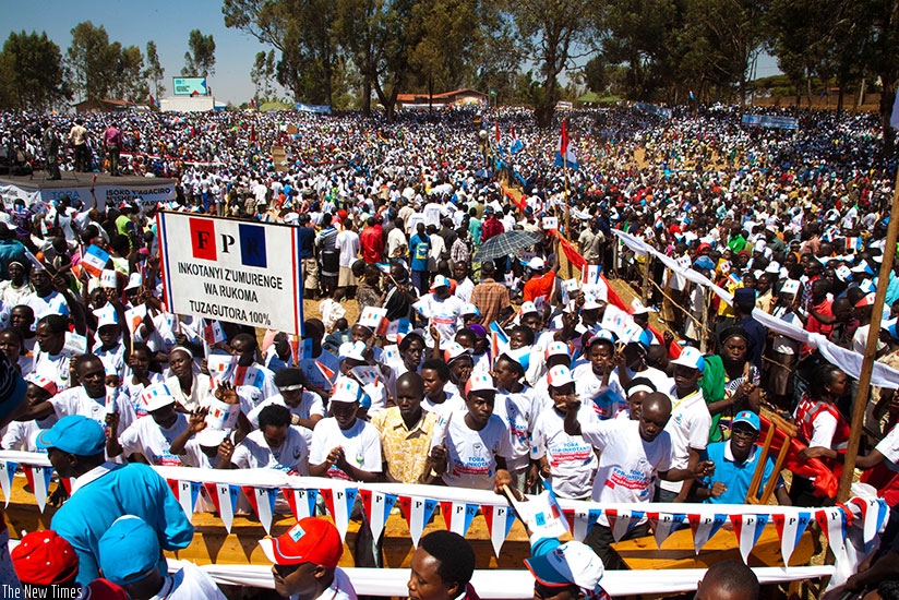 Ecstatic RPF-Inkotanyi supporters at the rally in Kamonyi District File  