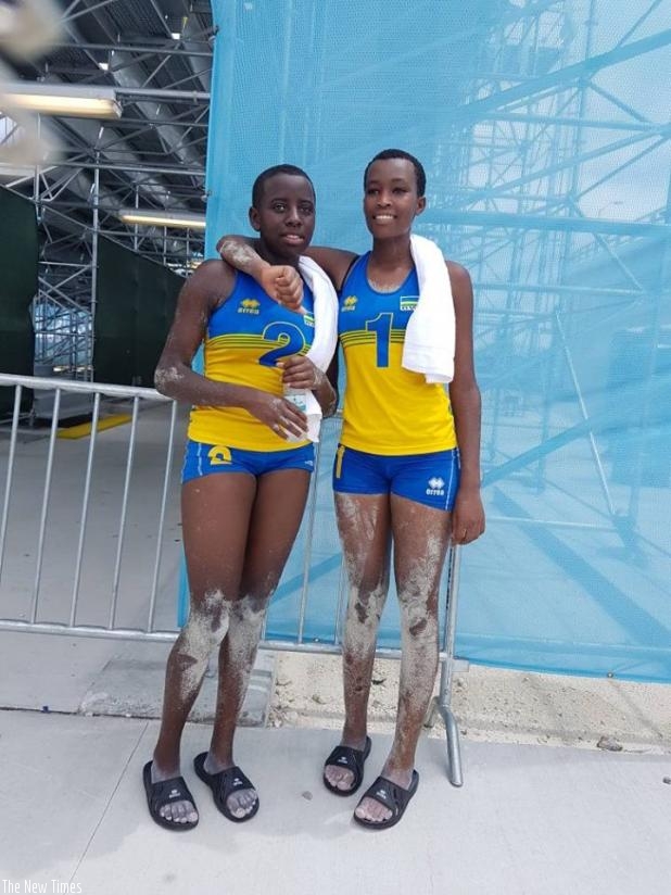Beach Volleyball pair of Penelope Musabyimana (#2) and Valentine Munezero (#1) have advanced to the semi-finals of the ongoing Commonwealth Youth Games in Nassau (courtsey)