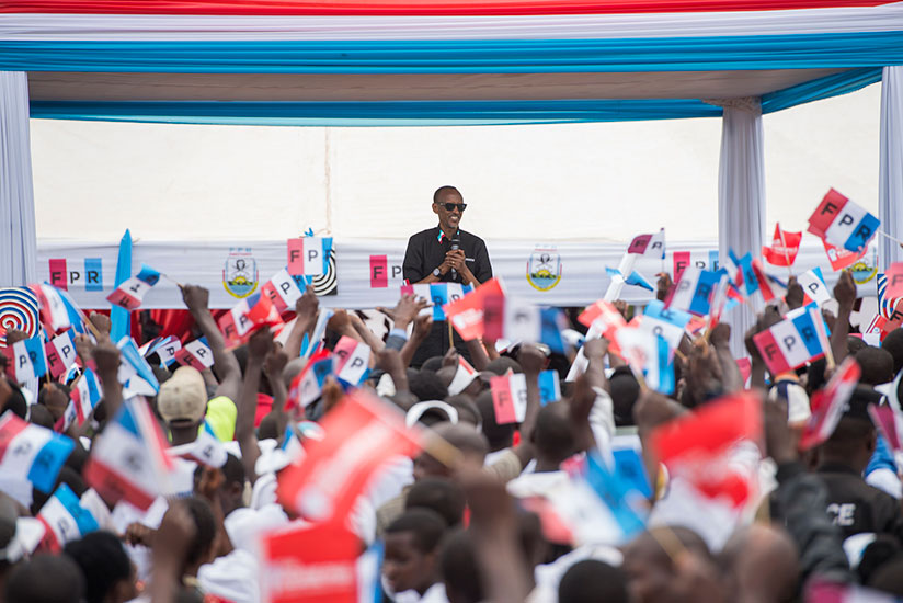 RPF-Inkotanyi flag-bearer, Paul Kagame, addresses thousands of supporters in Gatunda Sector, Nyagatare District in the first of four rallies he held in Nyagatare, Gatsibo and Kayon....