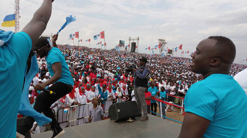 Local artistes entertain Kagame's supporters at his final rally in Bumbogo, Gasabo District Wednesday. (Photo by Athan Tashobya)