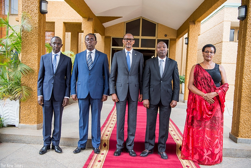 President Kagame and new premier Edouard Ngirete (2nd R) outside Parliament together with Speaker Donatille Mukabalisa (R),  Chief Justice Sam Rugege (L) and Bernard Makuza, the Se....