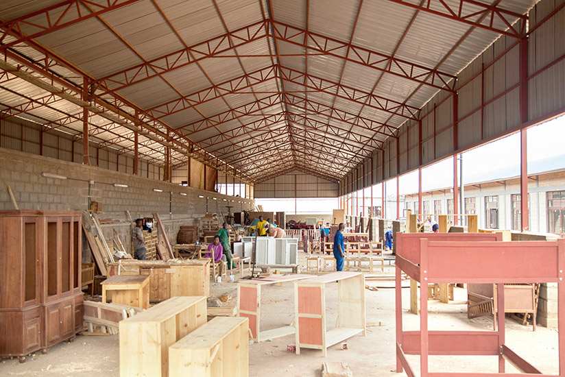Gahanga's enormous new Jua Kali [also called Agakiliro] market, traders are hopeful that Gahanga's future prospects will bring more customers. / Nadege Imbabazi