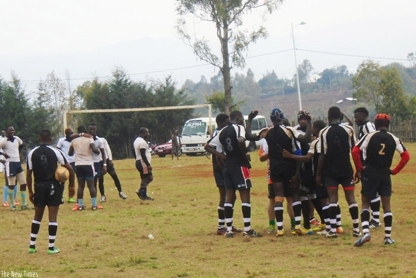 Rugby league defending champions Thousand Hills, in white shirts and black shorts, beat Rusizi Resilence RFC  in the league  semi-final playoff. J. Muhinde