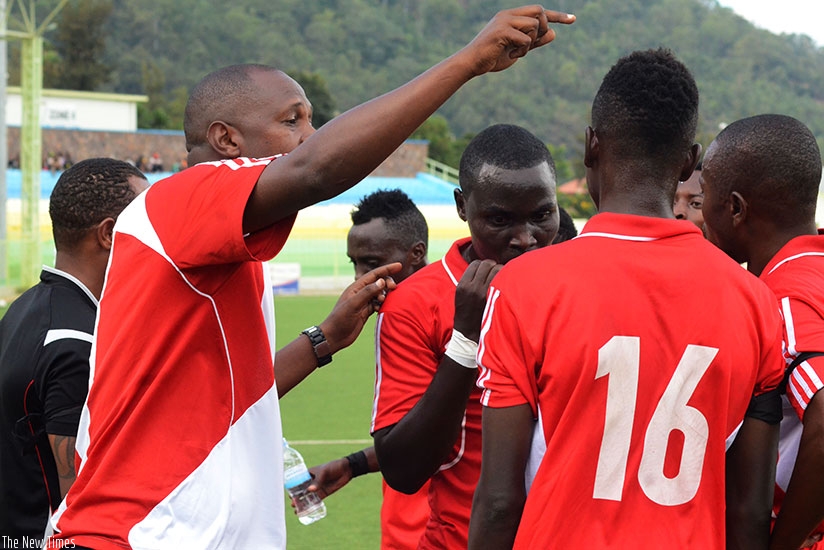 Etincelles FC head coach Emmanuel Ruremesha barks instructions to his players during a past match. (Sam Ngendahimana)