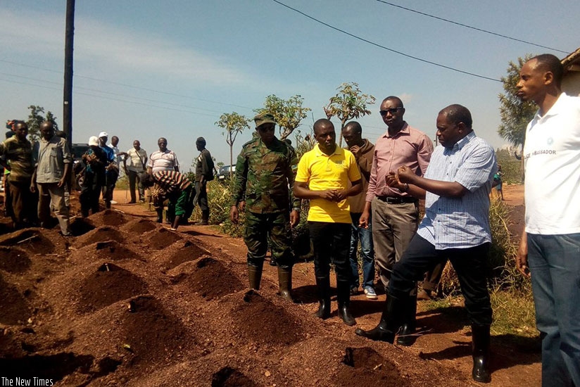 Nsengiyumva speaks during the launch of Season A for cassava planting. / Michel Nkurunziza