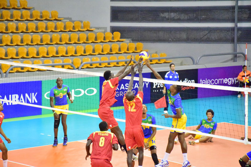 Rwanda (yellow and blue) overwhelmed Botswana to storm the quarter-finals of the 2017 Men's African Nations Championships in Egypt. / Courtesy