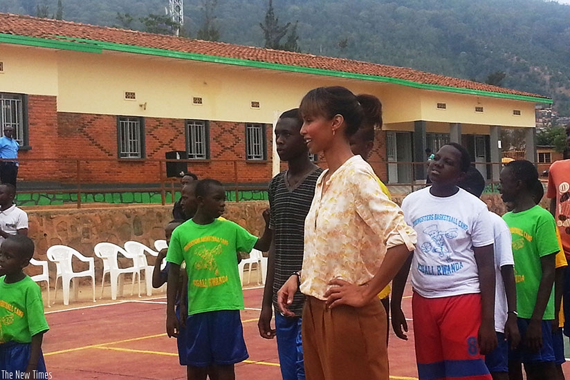 Uwitonze chats with children at Gisimba Memorial Centre. (Photos by Marie Anne Dushimimana)