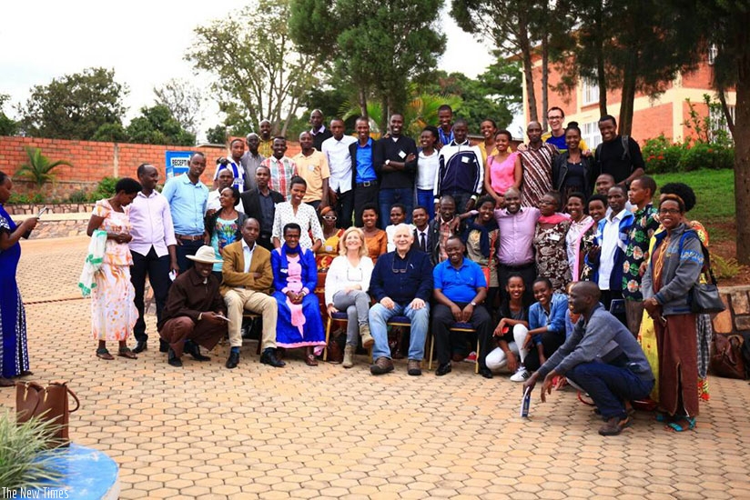 Participants in a group photo after the workshop. Olivia Muragijimana.rn