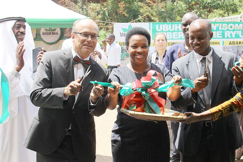Stefan Sckell, Head of Cooperation German Embassy, Yvette Mukarwema PSF of COO and Telesphore Mugwiza acting DG MINICOM. / All photos by Michel Nkurunziza