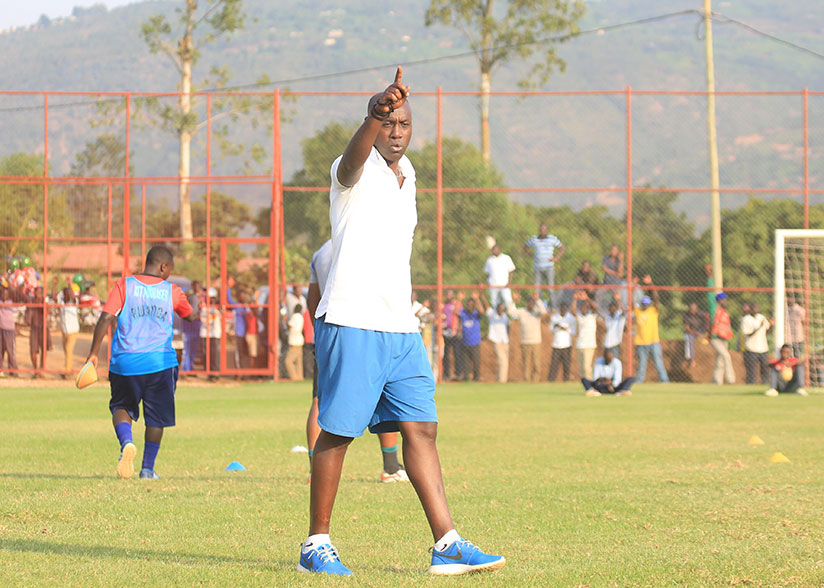 Karekezi admits that Rayon will first work on eliminating Lydie Lydic Academic before thinking about the 2016 Champions League winners Mamelodi Sundowns in first round. / Sam Ngendahimana