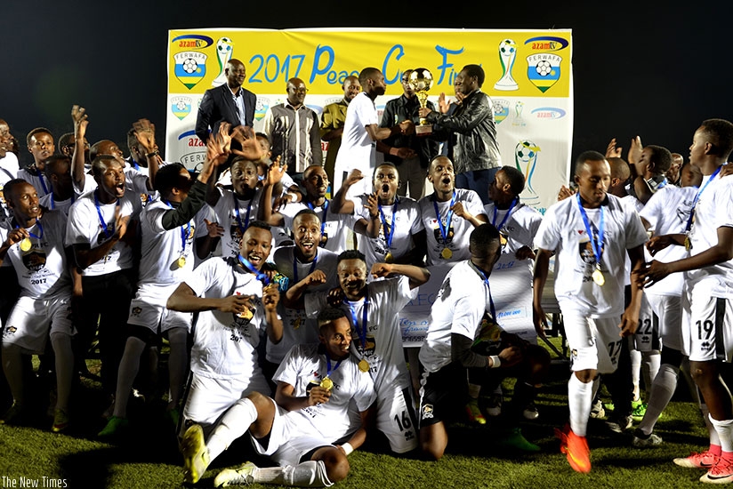 APR FC players celebrate PEACE CUP 2017 title at Kigali Stadium (Sam Ngendahimana)