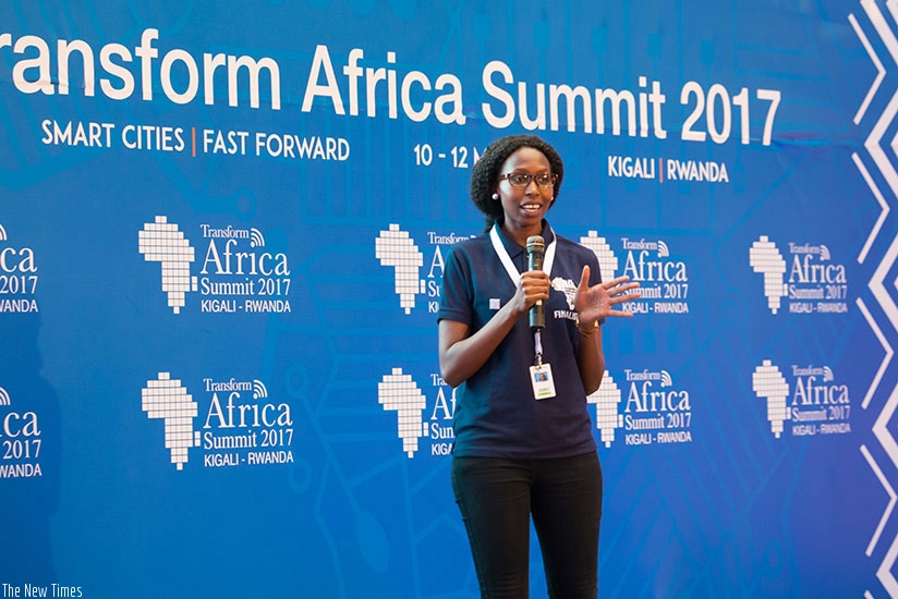 Ms Geek Africa winner 2017 Ruth Njeri Waiganjo explains her project before the judges in Kigali last year. (File)