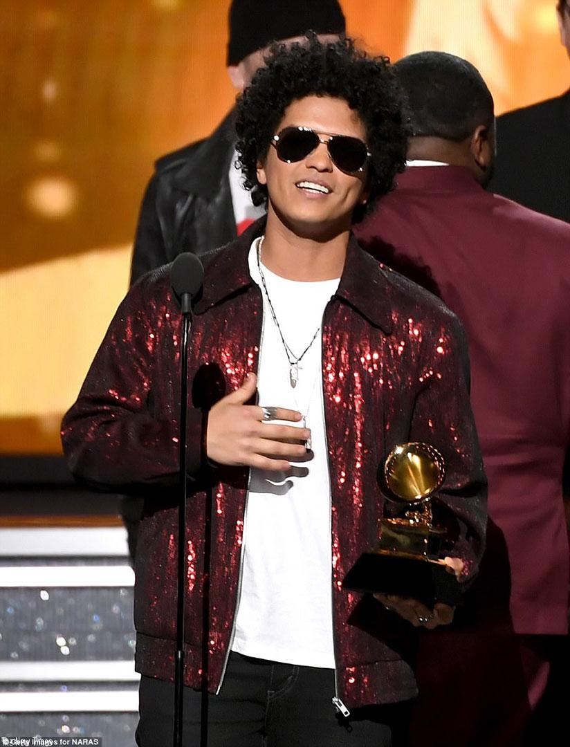 Bruno Mars swept the top categories at the 60th Grammy Awards as he took home the coveted Album, Record, and Song Of The Year awards at the gala event in New York City on Sunday. (....