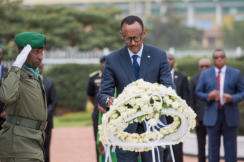 President Kagame lays a wreath to honour heroes at the National Heroes' Mausoleum yesterday. / Village Urugwiro