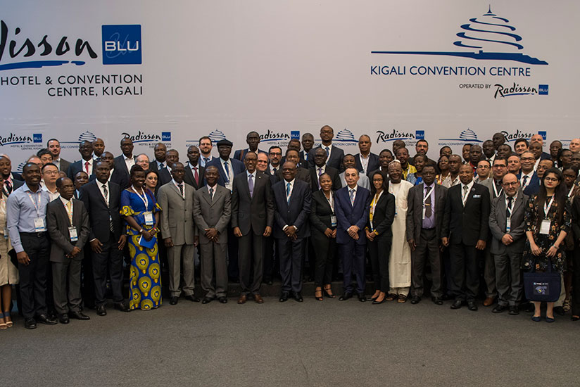 President Kagame in a group photo with members of the African Union of Broadcasting at Kigali Convention Centre yesterday. Village Urugwiro.
