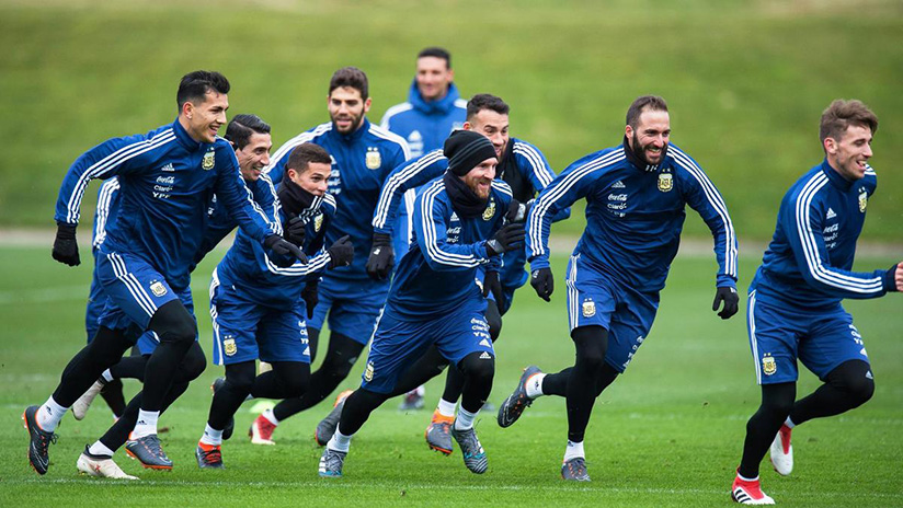 Argentina, led by Lionel Messi, train in Manchester in preparation for the 2018 World. Net photo