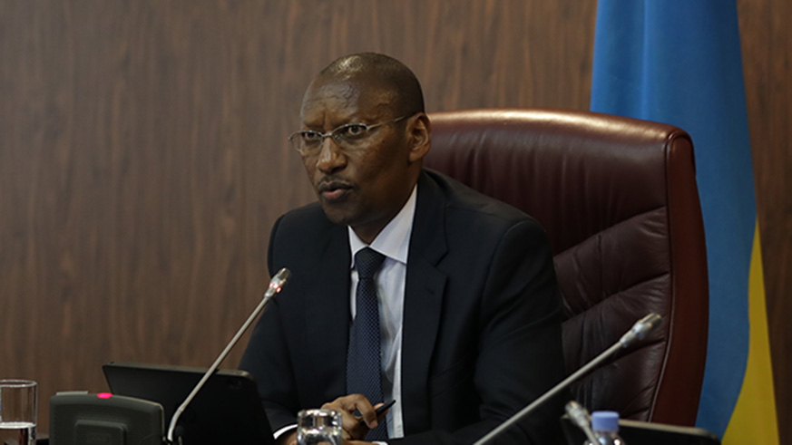 Rwangombwa addresses a press briefing in Kigali yesterday. He said the regulator is yet to crack the whip on forex bureau operators who are not complying with the new guidelines. Timothy Kisambira. 