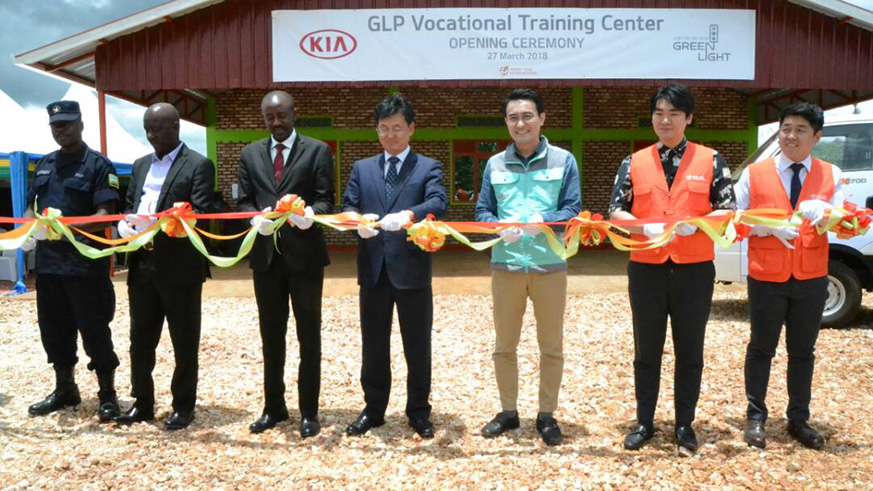 Officials from Rwamagana district, Korean organisations and the Korean embassy in Rwanda at the official launch.  Jean de Dieu Nsabimana.