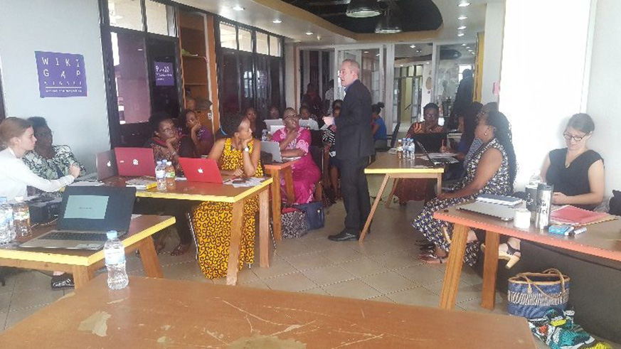 Women listen as a member of Wikipedia talks about how to have more content that women can relate to on the internet. Courtesy. 