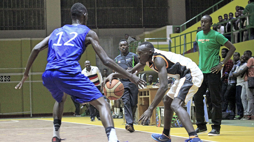 Espoir BBC head Coach Mwiseneza (standing right) is now the national team head coach. Sam Ngendahimana