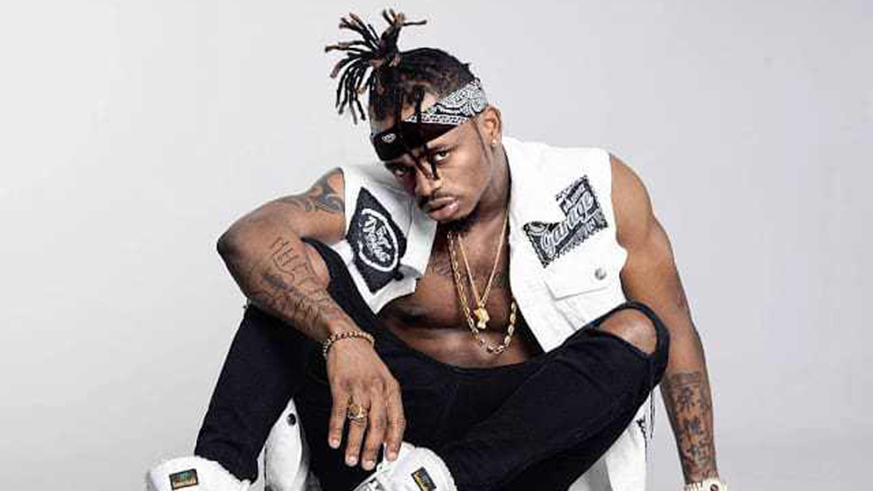 Diamond was arrested for posting pictures that authorities say breach cultural norms. (Net)