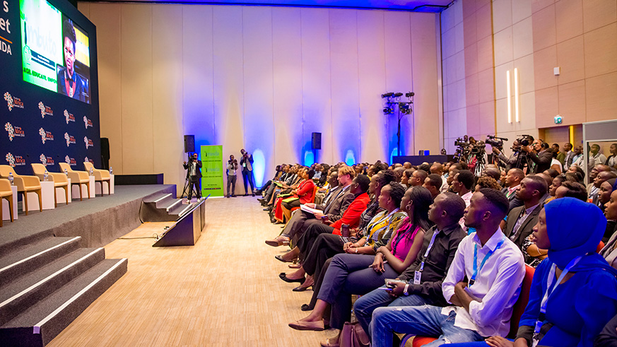 The gathered participants during the youth forum.