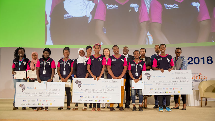 All the winners and the finalists pose for a group photo with officials. Courtesy.