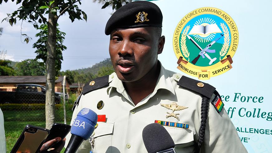Maj David Korsah, an officer-student from Ghana Armed Forces speaking to journalists. (Regis Umurengezi)