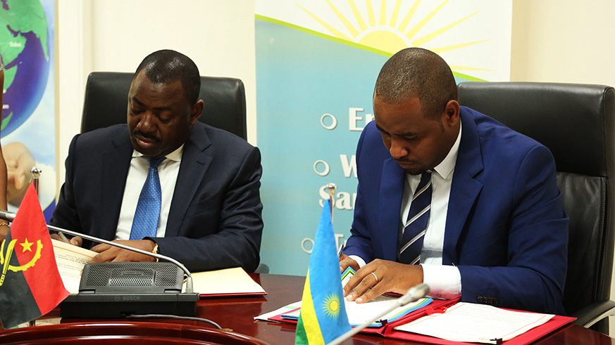 Angola Airlines. / Internet photo