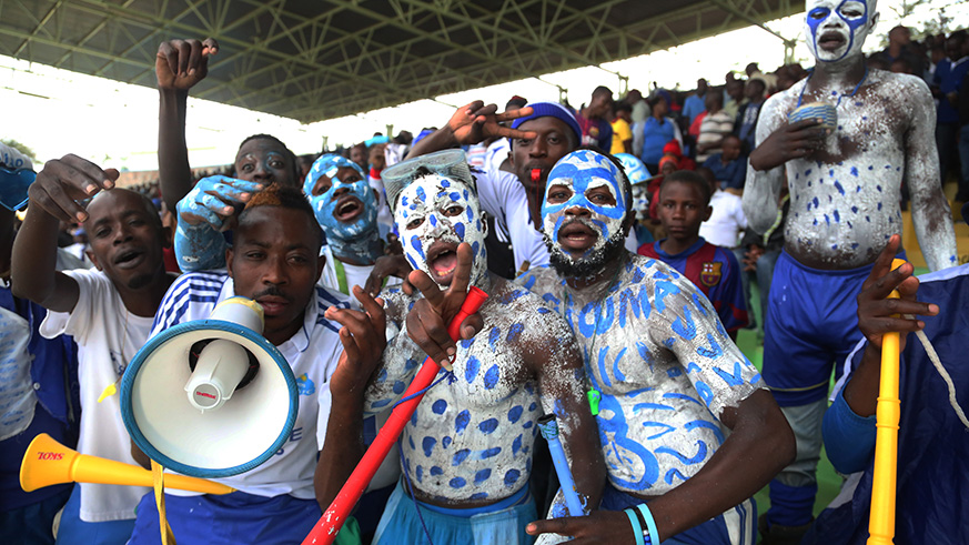 Rayon Sports supporters cheer on the players as they thumped Etincelles 2-0 at Kigali Stadium.