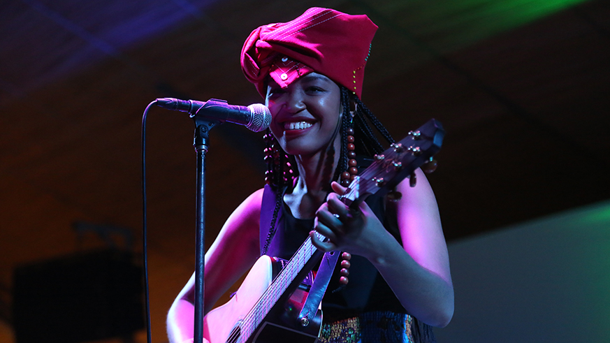 The South African-born Zimbabwean award winning singer and songwriter flashed a radiant smile as she delivered a stunning set of her songs during her performance in Kigali.  Photos by S. Ngendahimana.