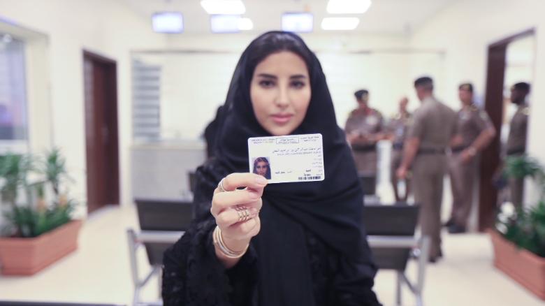 Esraa Albuti, an Executive Director at Ernst & Young, holds her new driving licence issued by the Kingdom of Saudi Arabia. / Internet photo