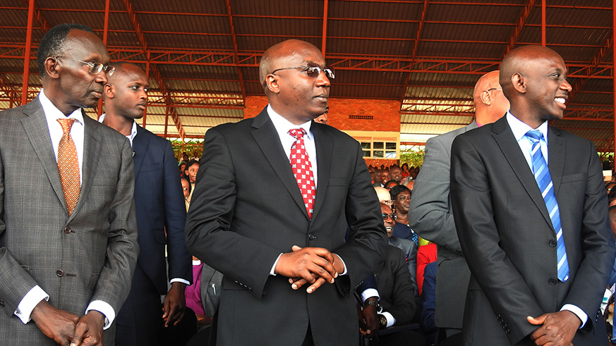 Chief Justice Sam Rugege, Prime Minister Edouard Ngirente, and Local Government Minister Francis Kaboneka during the event. / Frederic Byumvuhore