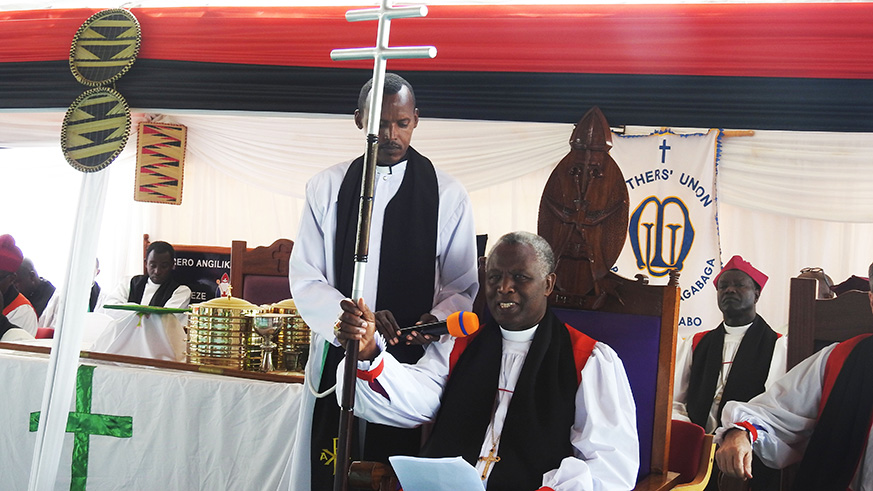 New Archbishop Dr Laurent Mbanda gives his remarks during the enthroning ceremony. Frederic Byumvuhore