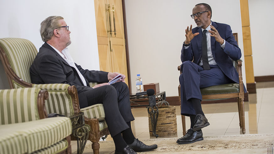 President Kagame having an exclusive interview with Jeune Afrique's Franu00e7ois Sudan. Village Urugwiro.