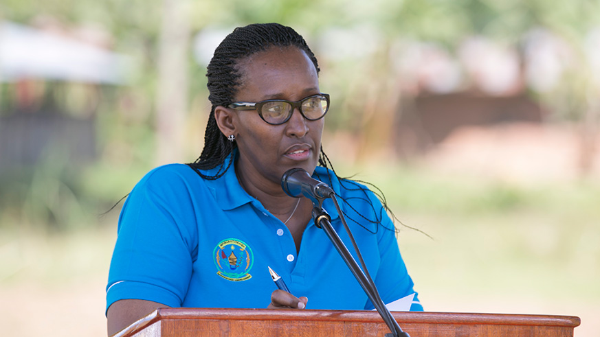 First Lady Mrs Jeannette Kagame delivering closing remarks at the celebration of the International Day of the African Child and the World Day Against Child Labour in Gakenke District
