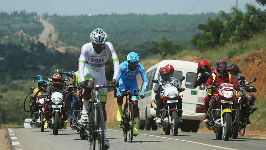 Menâ€™s elites & U23 were riding a total distance of 41.8 km