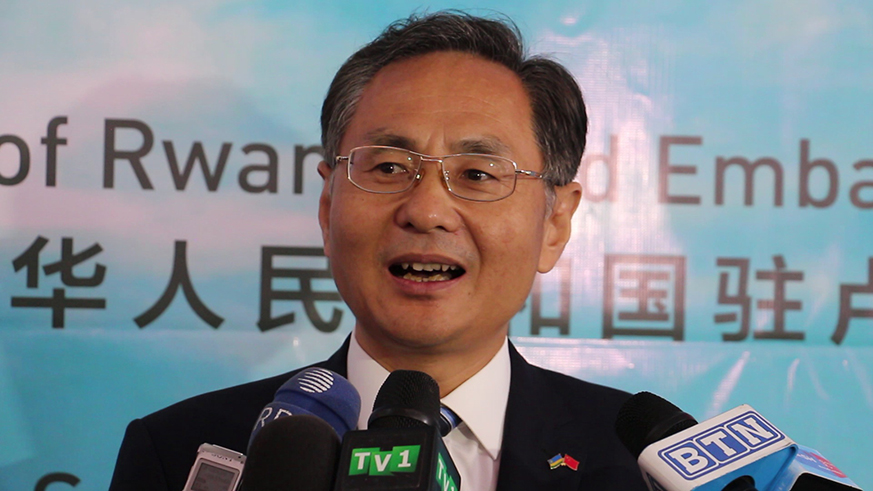 Rao Hongweispeaks at the official launch