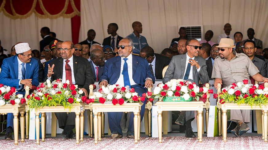 President Kagame with his counterparts; (L-R) President Mohamed Abdullahi Mohamed of Somalia, Sudanu2019s Omar al-Bashir, Ismail Oguelleh of Djibouti and Dr. Abiy Ahmed, the Prime Minister of Ethiopia during the launch of the Djibouti International Free Trade Zone. Village Urugwiro.