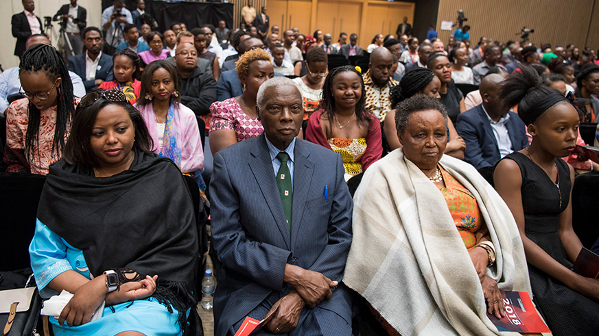 Families and friends came in large numbers to support the graduates. Village Urugwiro.