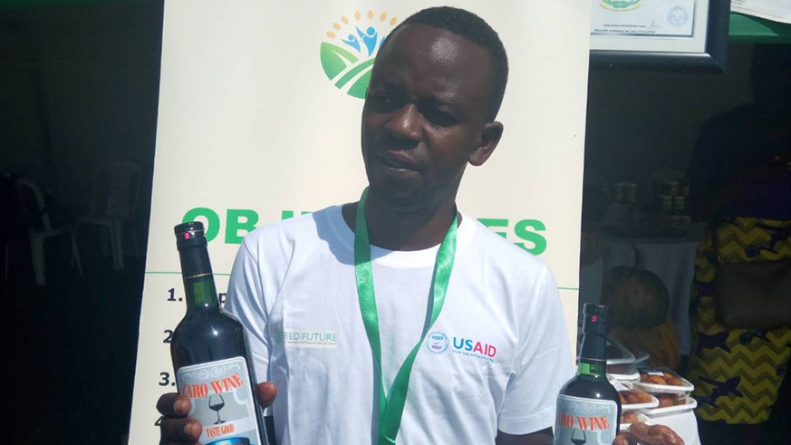 Marc Niyigeza, the current student in level 2 at the Independent Institute of Lay Adventist of Kigali (INILAK) produces wine from carrots.Michel Nkurunziza