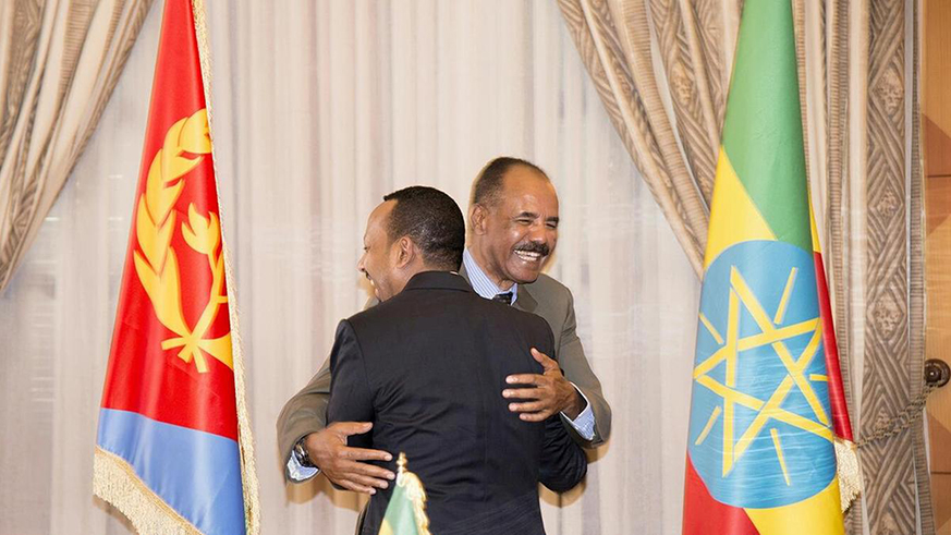 Ethiopian Premier Abiy Ahmed making peace with Eritrean President Isaias Afwerki. File.