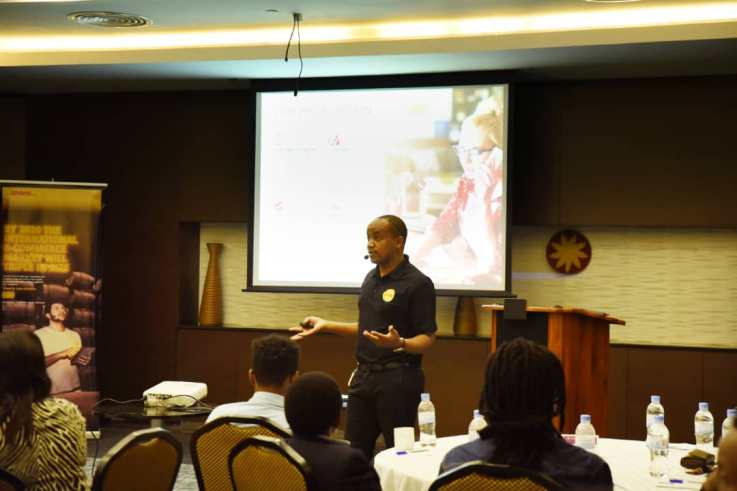 Young entrepreneurs were trained on E-commerce by DHL Express.
