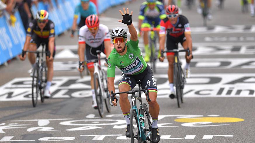Sagan celebrates his win yesterday. Net photo.